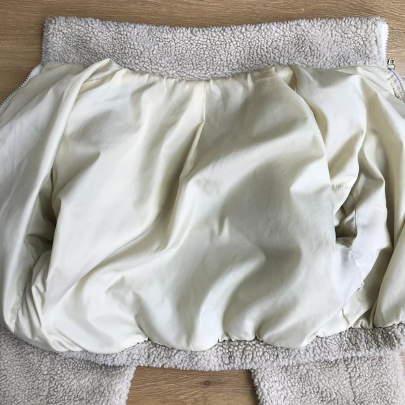 Shein Ladies Wool Blend Cropped Jacket Beige Size Small Faux Fur Sherpa - Picture 8 of 12